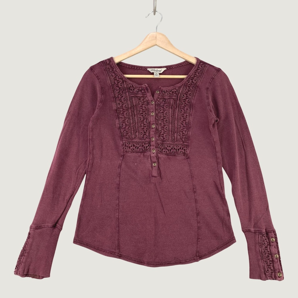 Lucky Brand Henley Thermal Top Women Small Burgundy Boho Lace Trim Long Sleeve